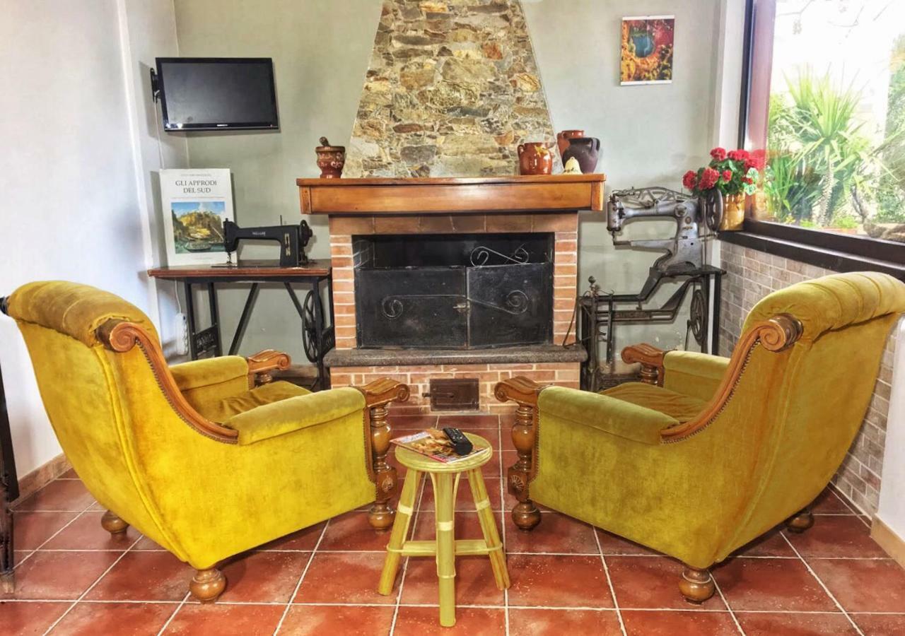 Casa Te La Bradamante Bed and Breakfast Magliano Exteriör bild
